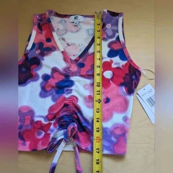 NWT JUICY COUTURE Camisole (Small) and Short (Large) Floral 70' Pattern Towel - Picture 14 of 14